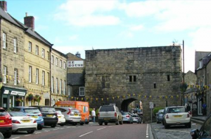alnwick town and shopping